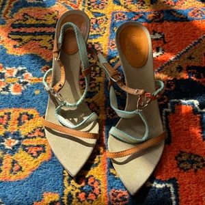 Authentic Gucci Multicolor Canvas and Leather GG Logo Ankle Stap Sandals